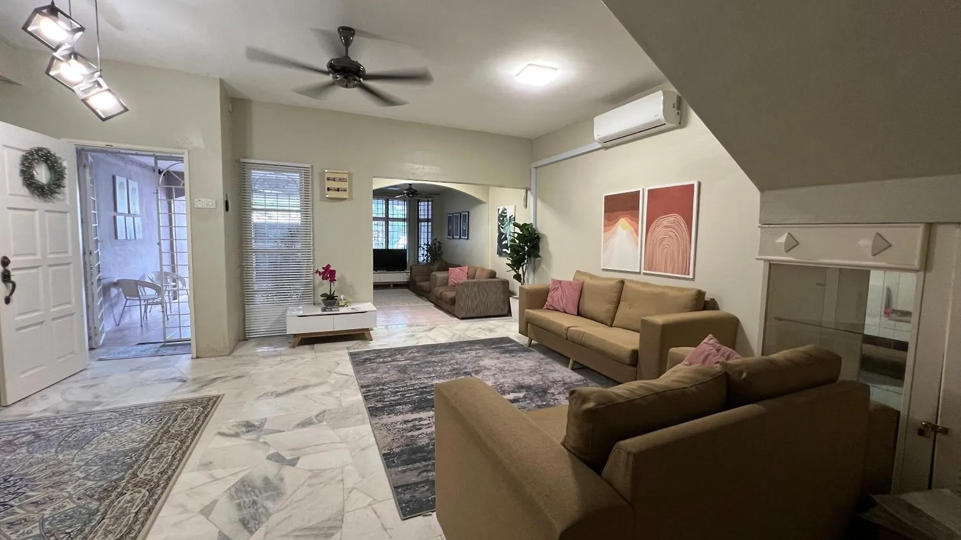 Casa vacanze Rumah Mawar By Impian Homestay Klia-Salak Tinggi-Nilai Sepang